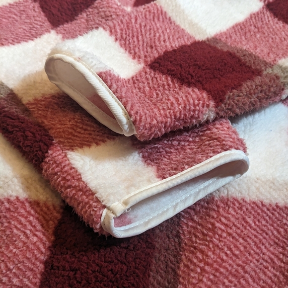 Ultra Flirt Sherpa Plaid Hoodie Jacket Pink Cream Burgundy Check | Shacket - Picture 6 of 9